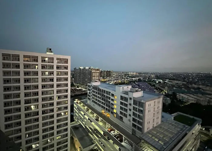 2243 Taguig Near Airport And Bgc Apartment